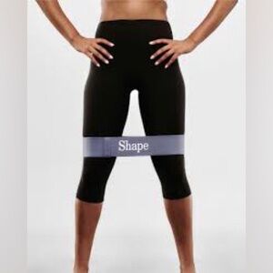 SPANX SPANXsmooth OnForm Cropped Leggings